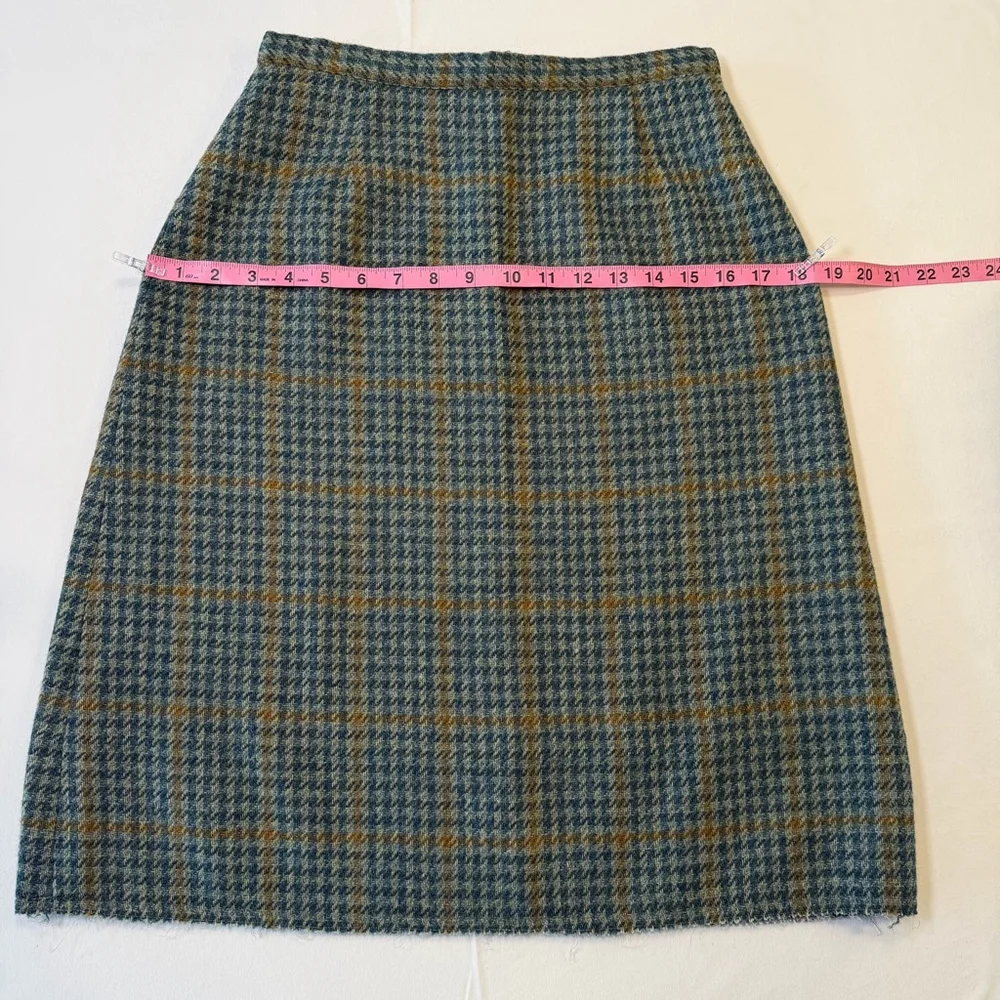 Vintage Plaid Skirt M Green Yellow A-Line Textured Academia Classic